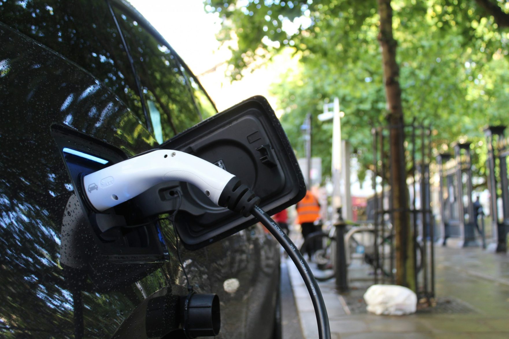 europassistance-ev-electric-recharge