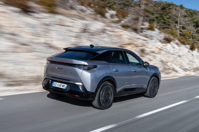 Peugeot E-3008||||||||||||