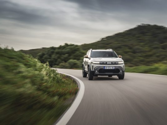 Nouveau Dacia Duster HYBRID 140 Extreme (5)