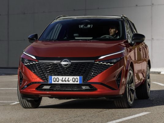 Nissan QASHQAI : le pionnier des crossovers encore plus séduisant et plus performant