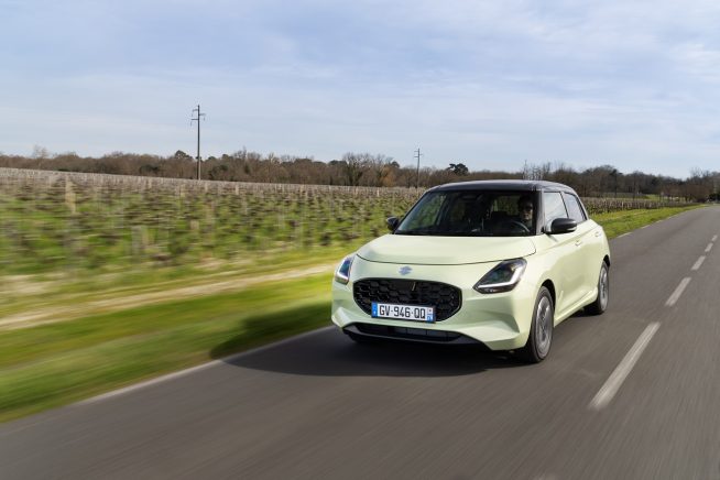 Suzuki Swift 2024 Avt