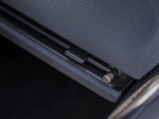 BF_MINI_Cooper_SE_Sunny_Side_Yellow_042024_00087