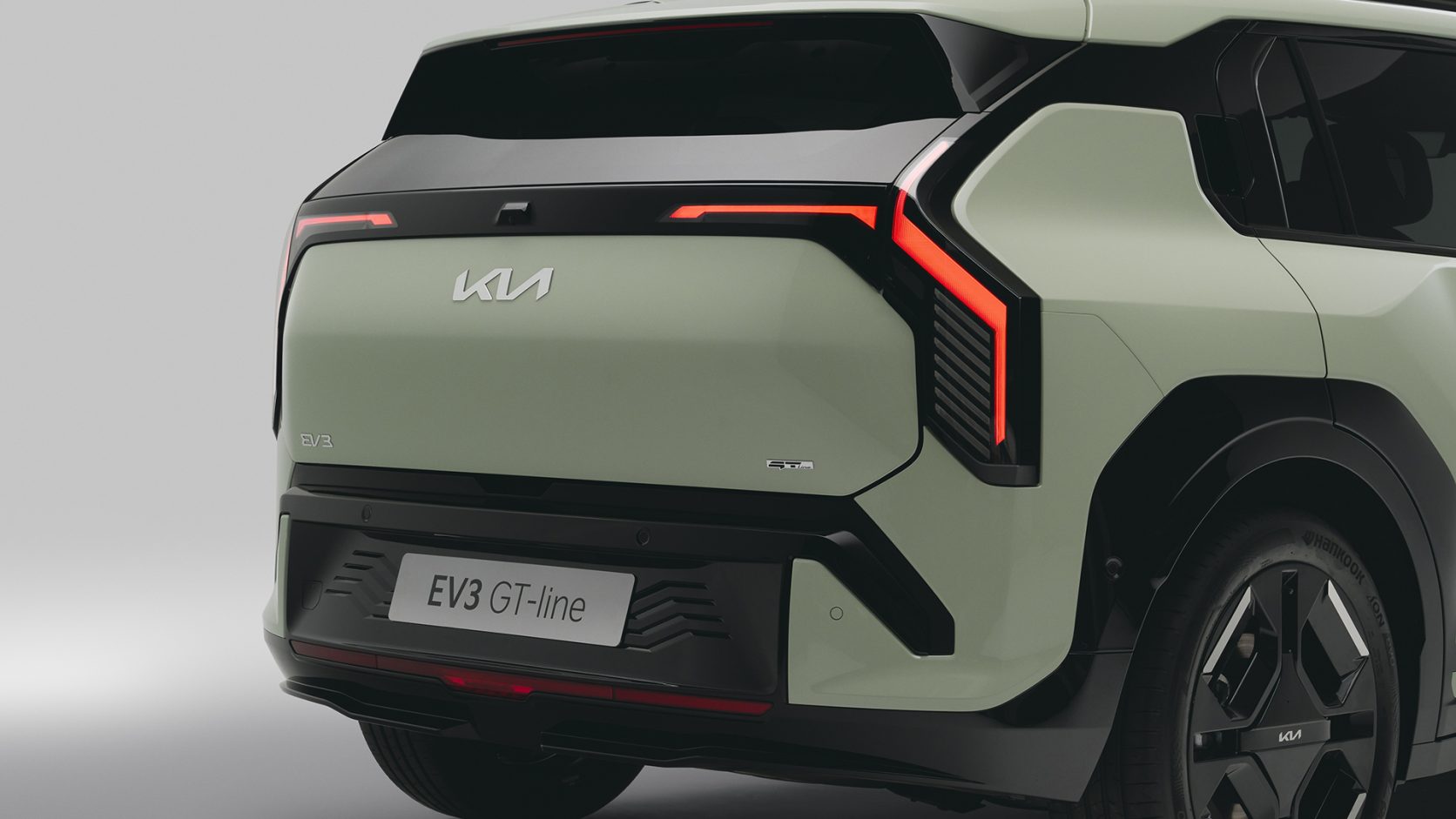 kia-ev3-gtline-aventurinegreen-detail-digital-1920x1080-003