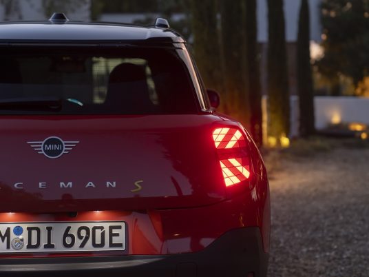 mini-aceman-se-04-20_5_ld