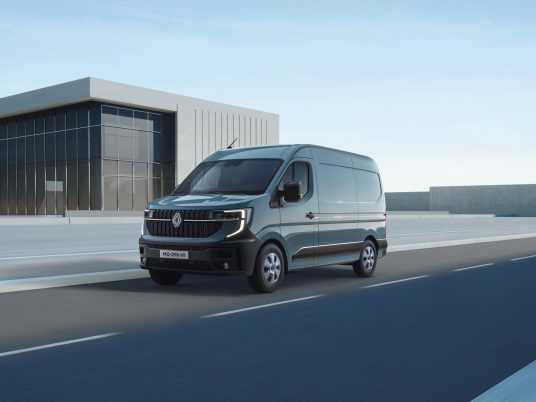 Nieuwe_Renault_Master kopie 3