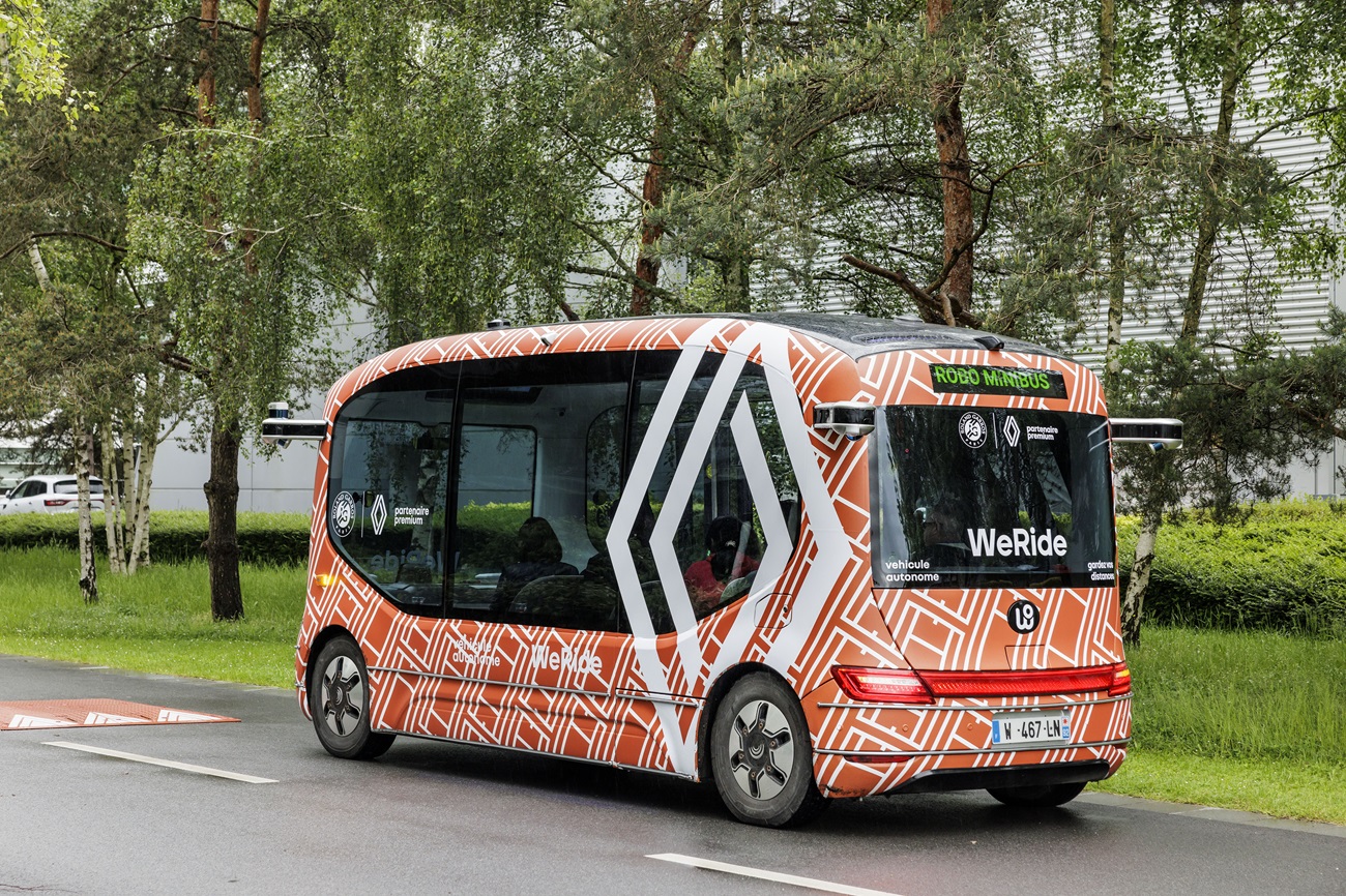 Renault_Group_-_Experimentation_Autonomous_Shuttle_Roland_Garros_2024 (1)_ld