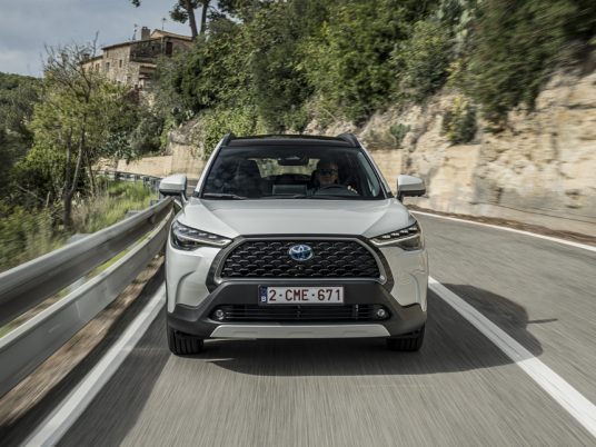 Toyota Corolla Cross Hybrid DYNAMIC_018