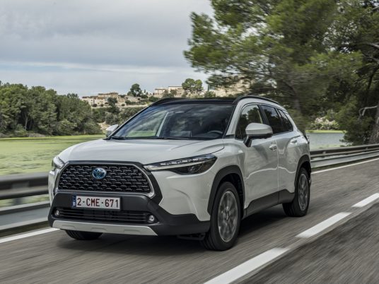 Toyota Corolla Cross Hybrid DYNAMIC_019