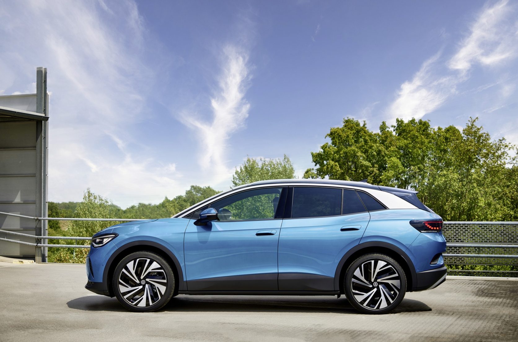 La Volkswagen ID.4 dans la nouvelle couleur "Costa Azul".