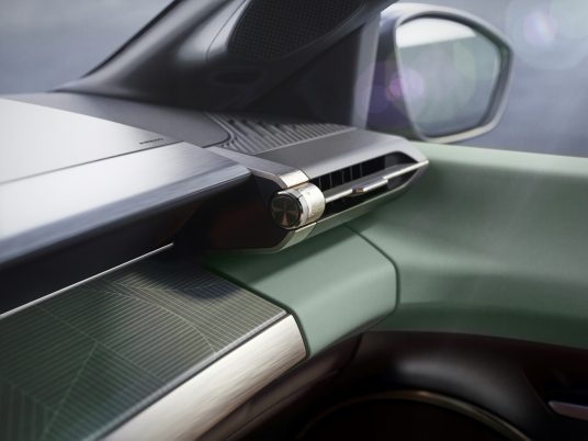 NewLanciaYpsilon (3)_ld