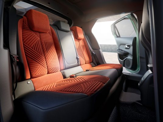 NewLanciaYpsilon (4)_ld