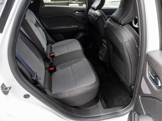 Nouveau Renault Captur E-Tech full hybrid 145 - Techno Blanc Nacre (1)