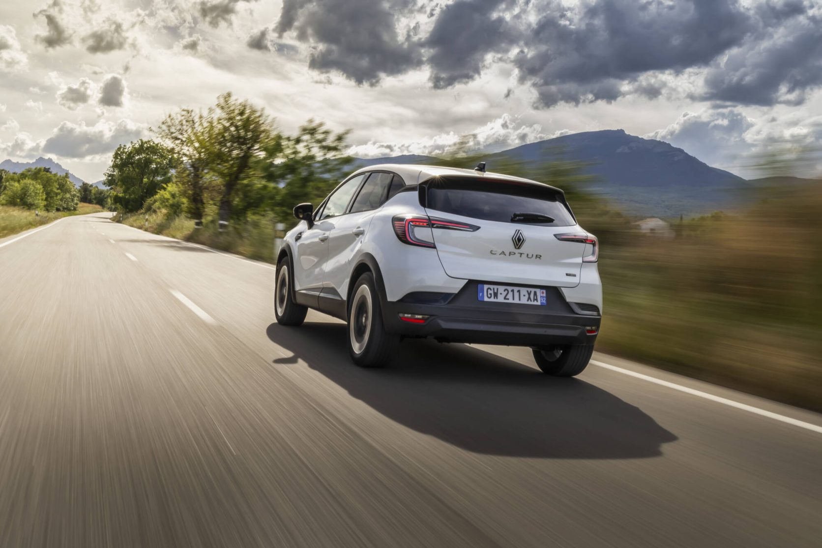 Nouveau Renault Captur E-Tech full hybrid 145 - Techno Blanc Nacre (14)