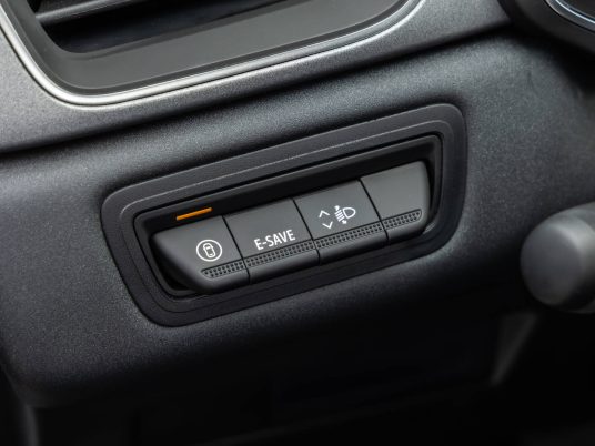 Nouveau Renault Captur E-Tech full hybrid 145 - Techno Blanc Nacre (2)