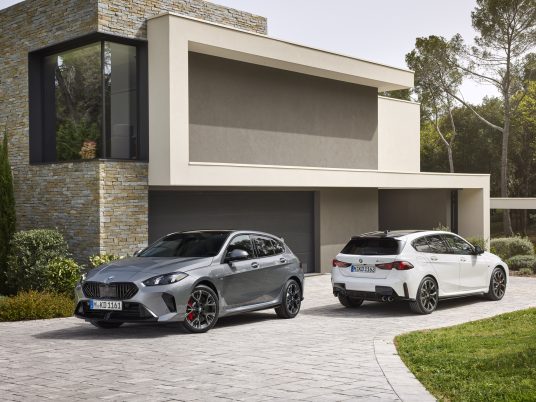 P90550991_highRes_the-all-new-bmw-1-se