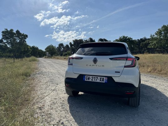 renault-Captur-2024-10