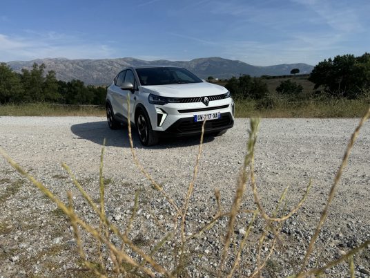 renault-Captur-2024-2