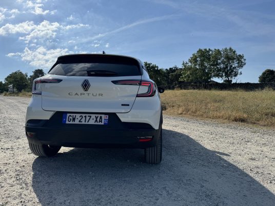 renault-Captur-2024-9