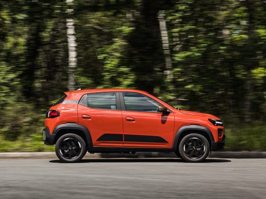 Dacia Spring 2024 2 ok