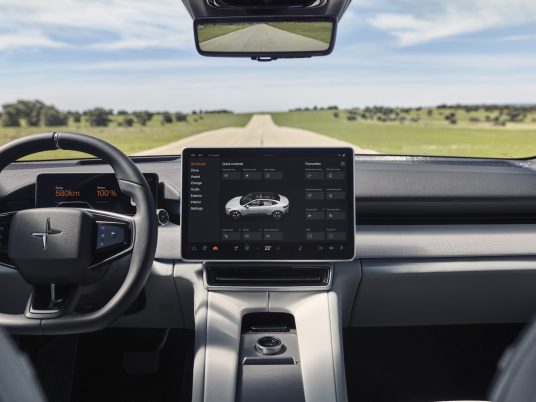 Polestar 4 - Madrid - Snow, Mist Tailored Knit, Performance Pack (26)