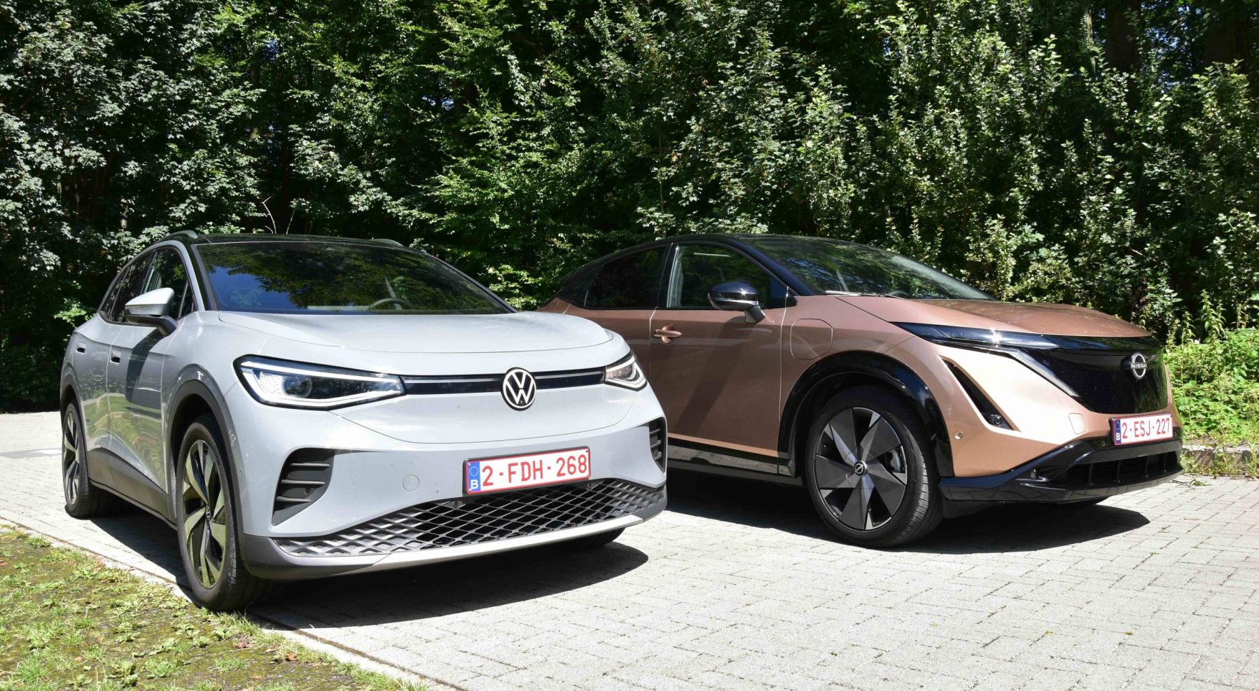 Les deux modèles sont disponibles en version 4 roues motrices.