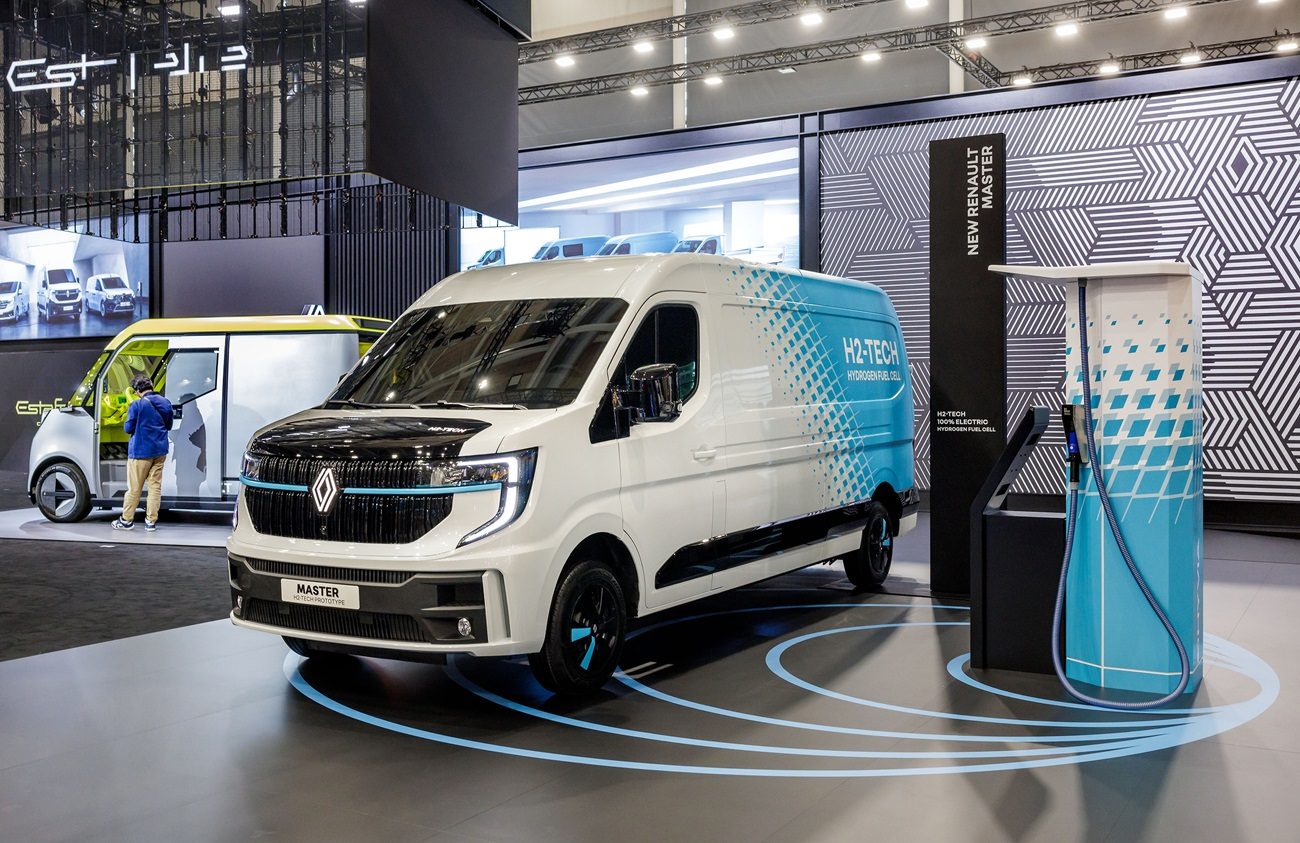 Renault Master H2-Tech Prototype, developed by HYVIA_ld