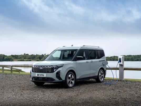 2024_FORD_E-Tourneo_Courier_18-LOW