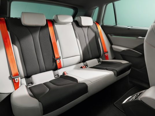 Elroq_seats_rear