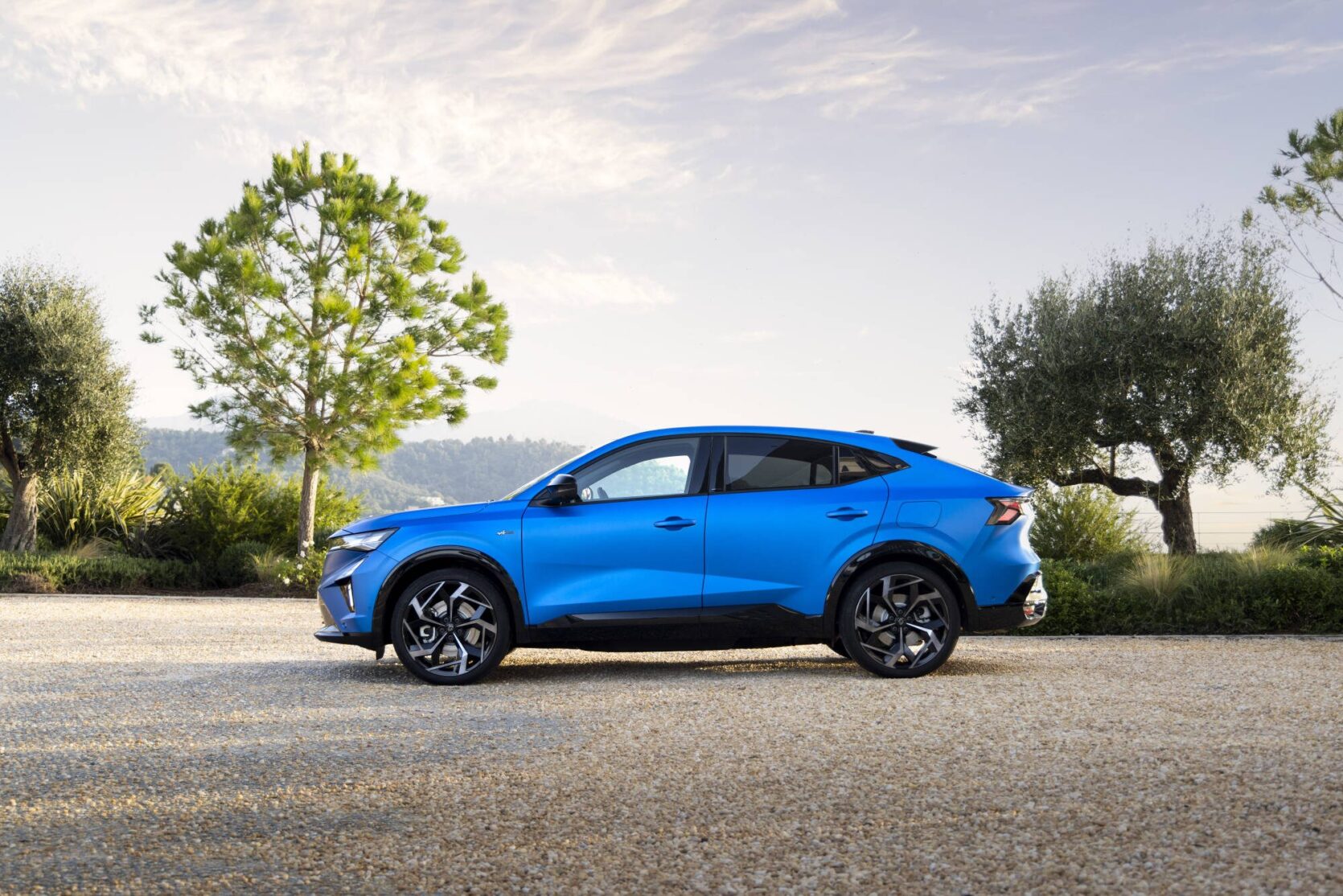 Renault Rafale E-Tech 4x4 Plug-In Hybrid 300