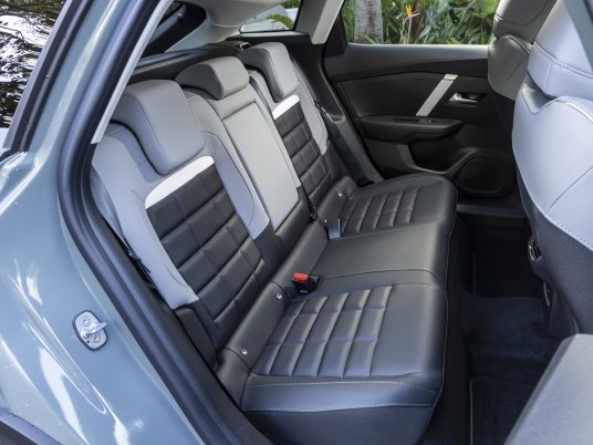 Citroen-C4-Hybride-Max-051_ld