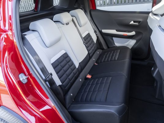 Citroen-e╠ê-C3-Aircross-Max-072_ld