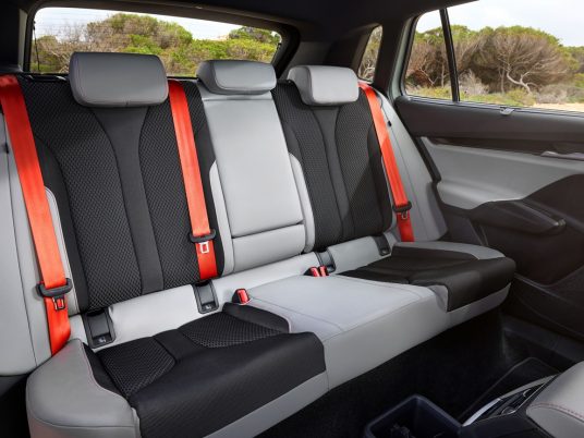 233_skoda_elroq_interior_b061970c_ld