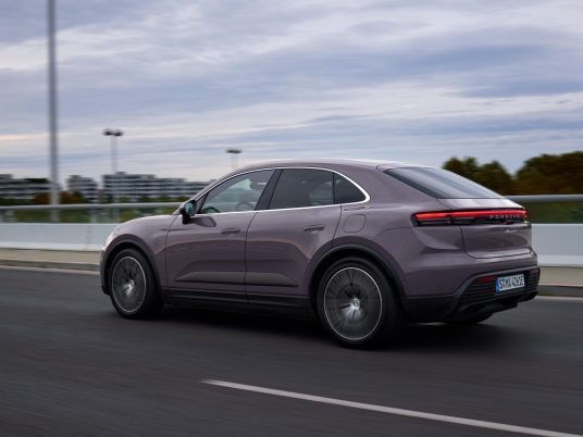 Porsche Macan 4