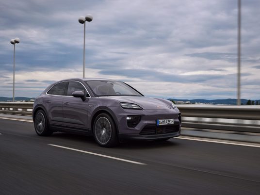 Porsche Macan 4