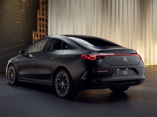 mercedes-cla-2025-10.jpg