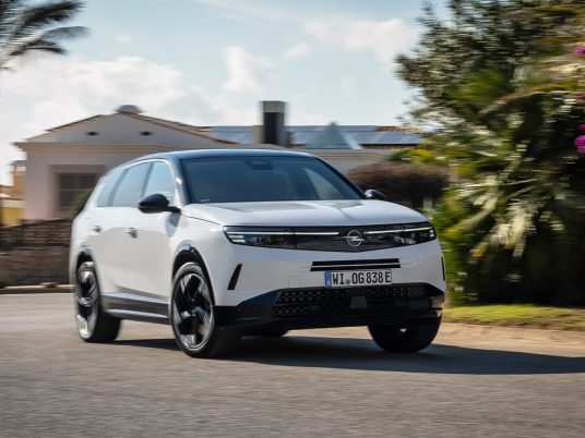 Opel Grandland PHEV 1