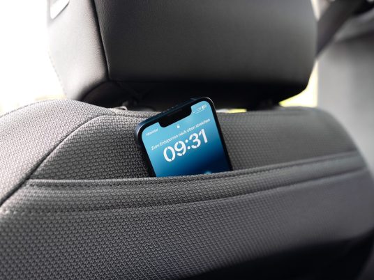 Opel Grandland PHEV 9