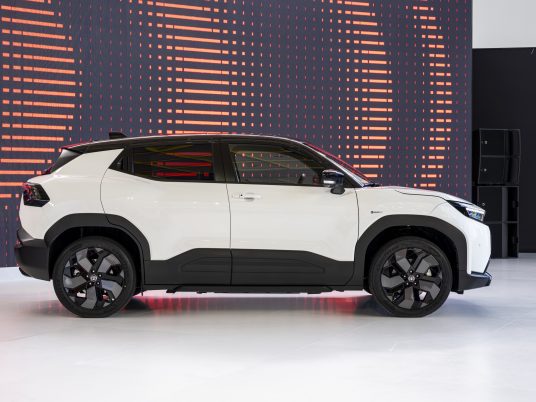 Toyota-Urban-cruiser--1