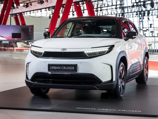 Toyota-Urban-cruiser--3