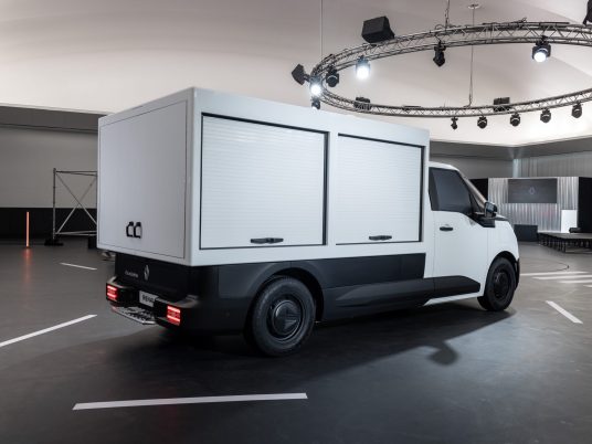 Goelette-E-Tech-Electric2