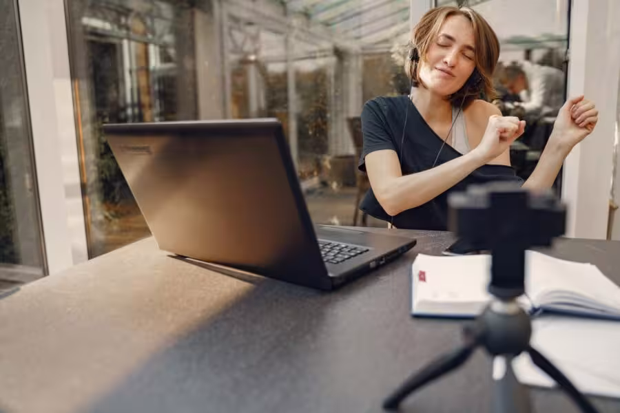Revisionnez notre webinaire : astuces et bons outils pour votre (e)car policy