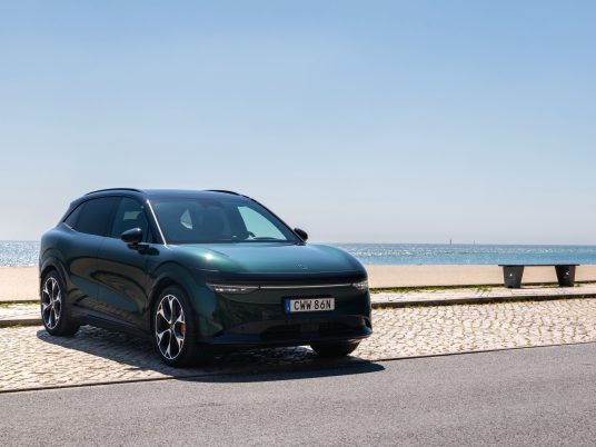 Zeekr_7X_Forest Green_004