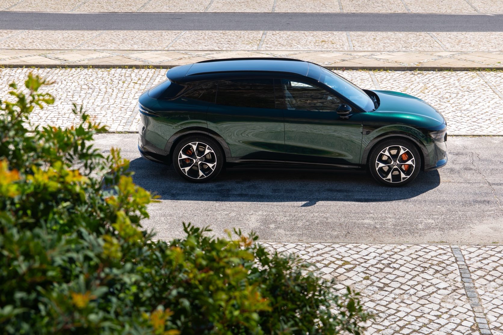 Zeekr_7X_Forest Green_008