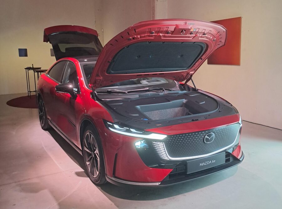 Mazda 6e stelt zijn interieur open tijdens Mazda Experience Days