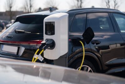 D’Ieteren Energy opent één van de grootste laadpleinen van België in Kortenberg