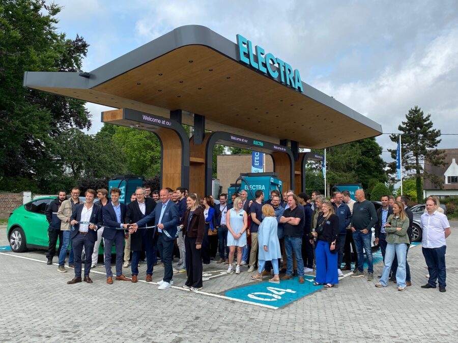 Een 100e station voor Electra in België gevierd met 2 nieuwigheden