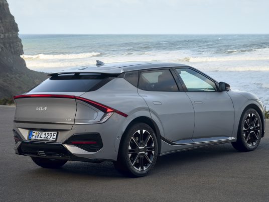 kia-new-ev6-gtline-my25-wolf-grey-static-digital-1920x1080-006