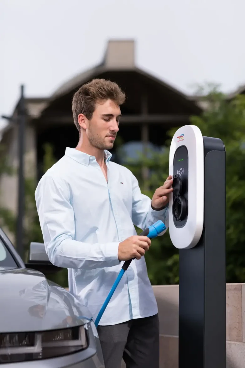 totalenergies-ev-charge