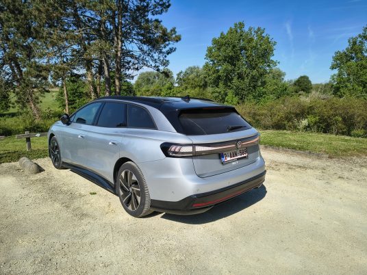 VW ID7 Tourer Pro S_5