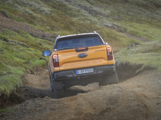 Wildtrak_PHEV_196JPG